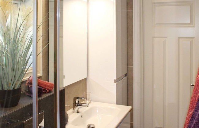 6 Person Holiday Home in Averoy - Foto 16