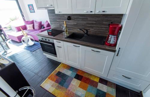 Design-Beachresort - with Pool - first line to the sea - Foto 71