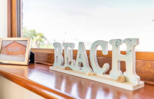 Host Stay Breezy Bungalow - Foto 11