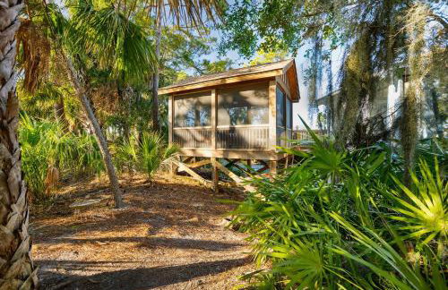 Sunset Breeze Marsh View Treehouse Retreat - Foto 21