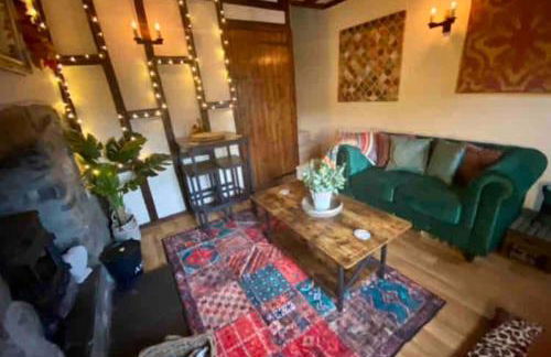 Maytree Cottage. Compact home in Mid Wales. - Foto 3