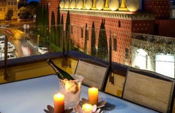 Apartamento ático enfrente del Museo Dalí - Foto 28