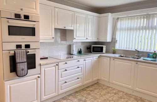 Spacious Home for Workers & Families - Quiet area - Foto 26