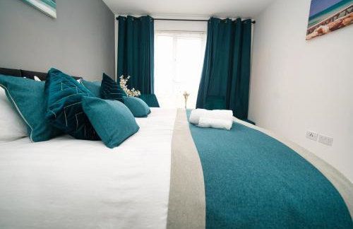 Milton Keynes new 5-Bedrooms 14guests Contractor family holiday Free Parking - Foto 4