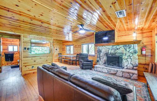 Hike and Snow Play! Creekside Cabin in Payson - Foto 1