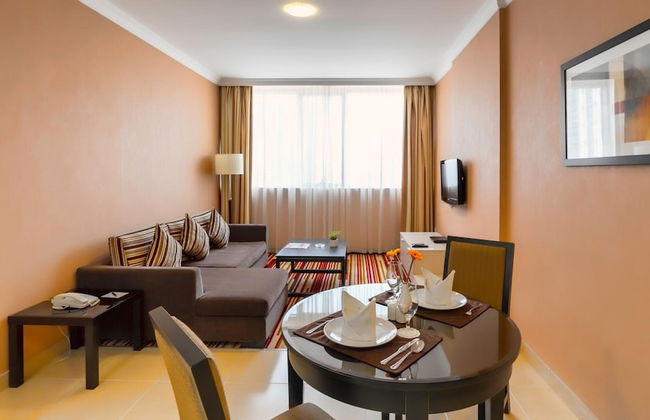 Executive Suites - Photo 24