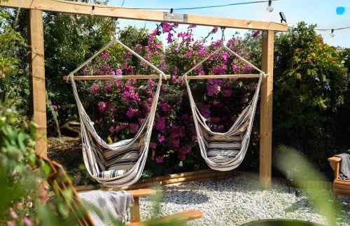 Stylish 2 Bedroom Cottage With Hot Tub And Parking - Foto 22