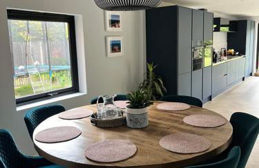 Beautiful family home with hot tub - Foto 14