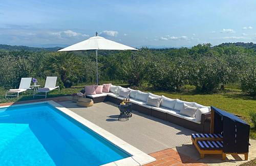 Villa Casa Collina Castelfalfi with amazing salt waterpool & AIRCO & VIP service - Foto 1
