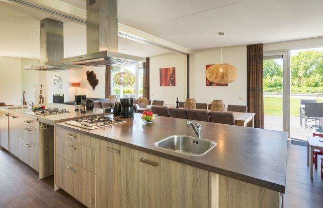 Large Luxury Villa in a National Park - Photo 5