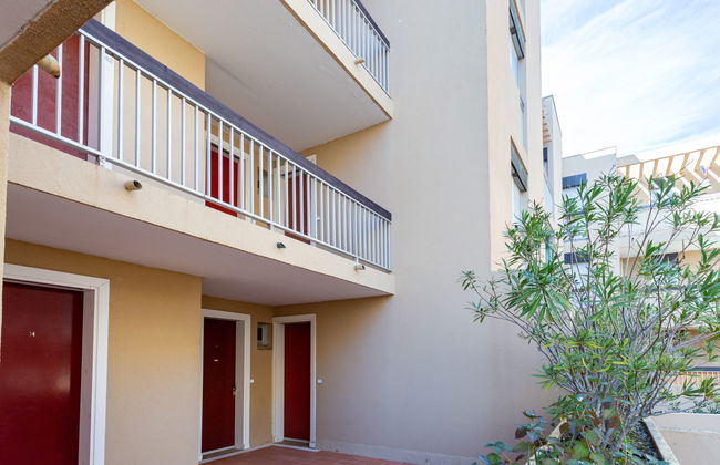 1 bedroom Apartment in Bormes-les-Mimosas with swimming pool and terrace - Photo 19