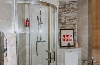 Whitehall Square Apartments- Queen's Quarters - Foto 24