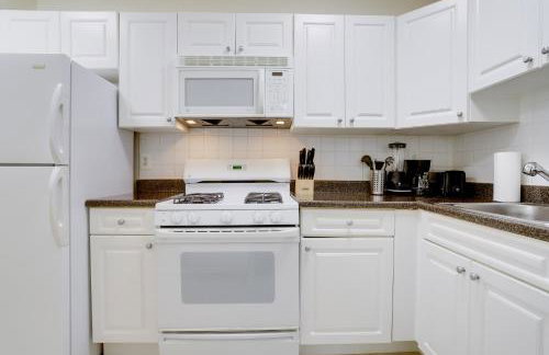 Business Ready Comfort Apt Near DC - Foto 8
