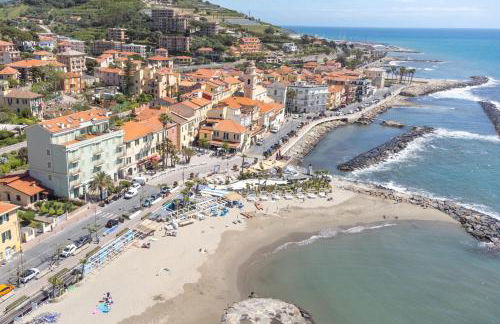 SANTO'S - Seaside and bikeway in Riviera & Sanremo - Foto 71