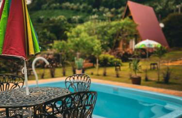 Chalé de Madeira em Vargem Alta - Photo 3