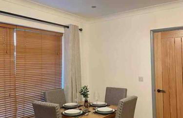 Modern Coastal 2 Bedroom Home to Relax and Unwind - Foto 11