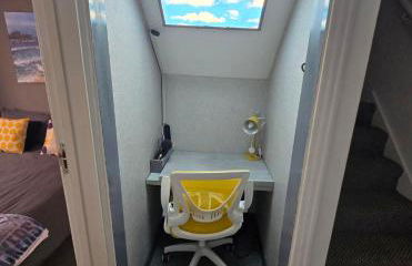 3 Bed House Stunning Views And Free Parking - Foto 100