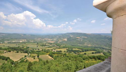 1 Bedroom Lovely Home In Viens - Foto 1