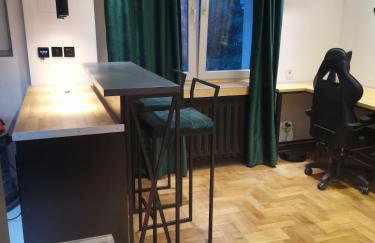 Niesamowita nowoczensa kawalerka w centrum kmicica - Foto 14