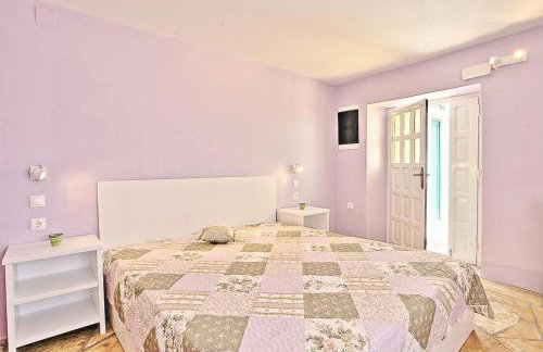 Villa Regina: Above Agni, superb views and pool - Photo 25