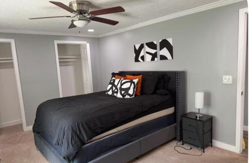 The Soak Haus Hot Tub Retreat 25 Min to ATL - Foto 2