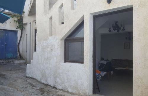 Traditional Melabes Inn - Foto 1