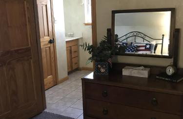 C11, Two bedroom, two bath log-sided, luxury Harbor North cottage with hot tub cottage - Foto 29