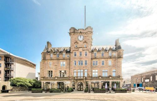 GuestReady - Stylish Apt w/ Parking near Edinburgh - Foto 42