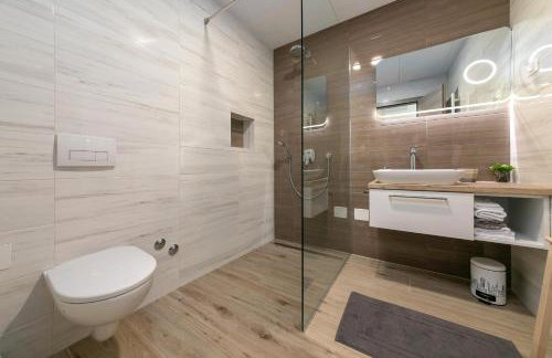 Villa Althea for 8 persons near Labin with 35 m2 heated pool, kids playground & large garden - Foto 27