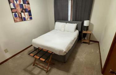 Wonderstruck on Wendover- 20 Mins to Downtown - Foto 48