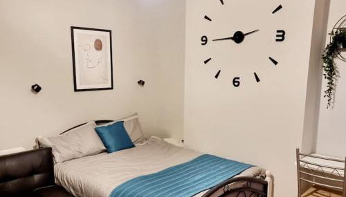 Stylish Self-Contained Apartment with Private Entrance & Self Check-In - Foto 3