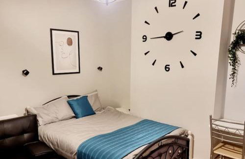 Stylish Self-Contained Apartment with Private Entrance & Self Check-In - Foto 3