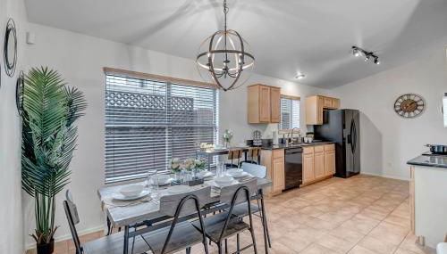 Chic Poolside Oasis - Karaoke - BBQ - Games - Foto 3, dishwasher