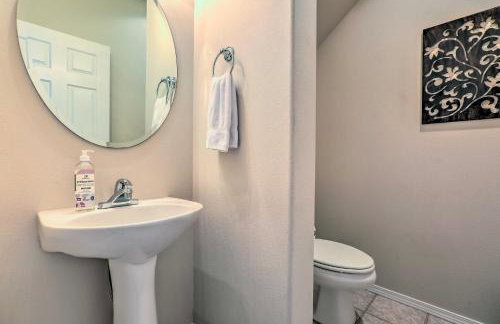 Charming Redmond Townhome with Resort Amenities - Photo 11