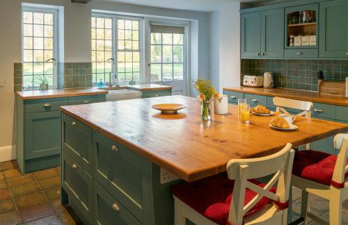 Park Farm House - Georgian Country Retreat - Photo 9