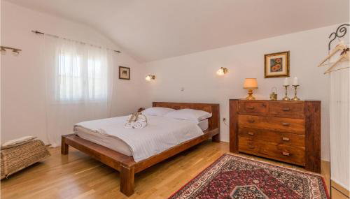 Awesome Home In Polaca With Kitchen - Foto 5