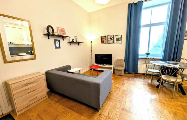 Mosaic Center Apartments - Photo 23