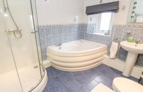 Meadowside - Photo 19