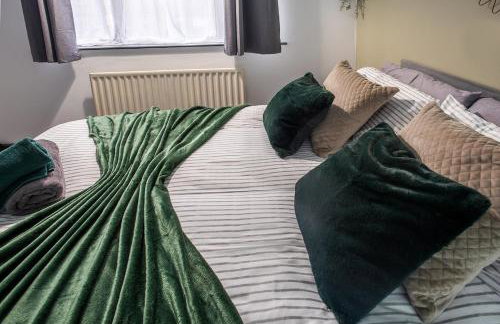 Stylish 3 bedroom Wigan House sleeps 7 - Foto 27