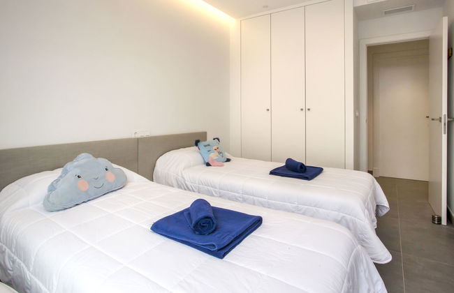 Golden Ray - Photo 20