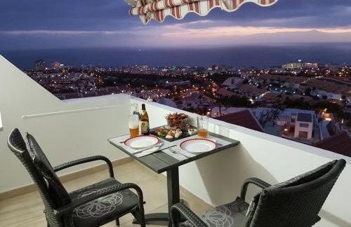 Views, international channels, A-C, pool, bar - Foto 28