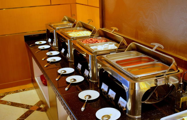 Emirates Stars Hotel Apartments Dubai - Photo 68