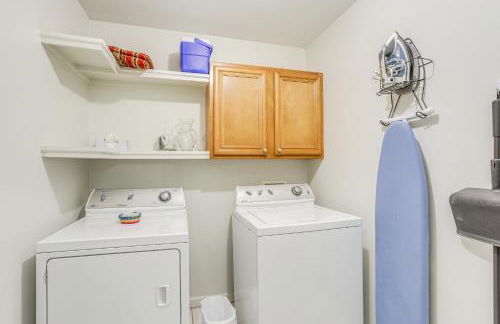 The Palm Bay St Louis Home - Walk to Beach! - Foto 12