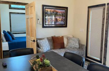 In the center of it all The Elkhorn Cabin - Foto 11