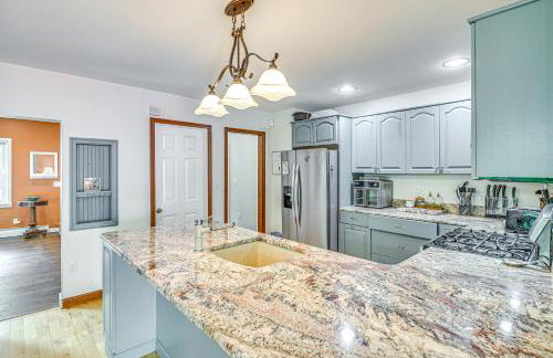 Charming Ballston Spa Home with Sauna and Private Pool - Foto 8