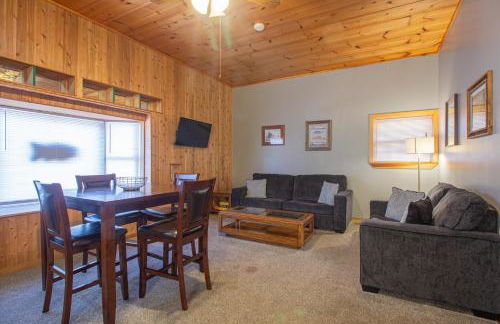 Stay In Ohiopyle - closest place to the GAP trail in Ohiopyle, PA, Hot Tub - Foto 9