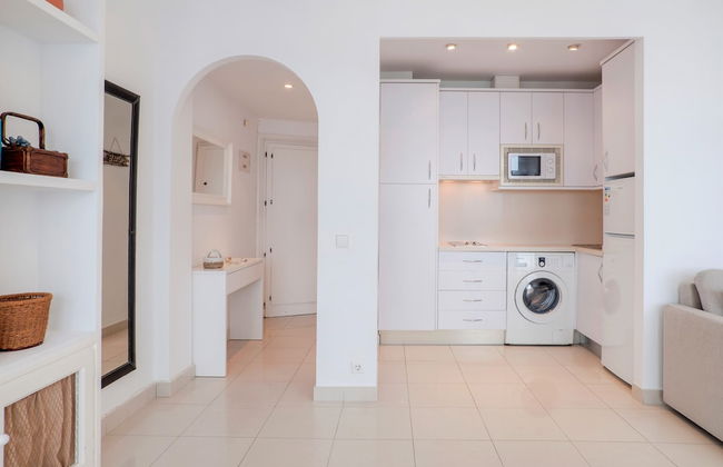 Skol Sea Views Apartments - Photo 27