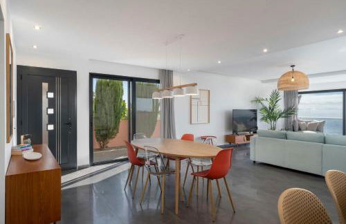 Villa Candelária by An Island Apart - Photo 18