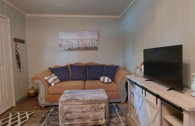 Kozy Cove Cabin - 1 Block to Lake Boat Launch - Covered Boat Parking - Lake Fun - Photo 17