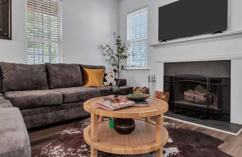 ATL 3BD KING BED NEAR STADIUM WHOLE HOUSE FREE WiFi - Foto 51